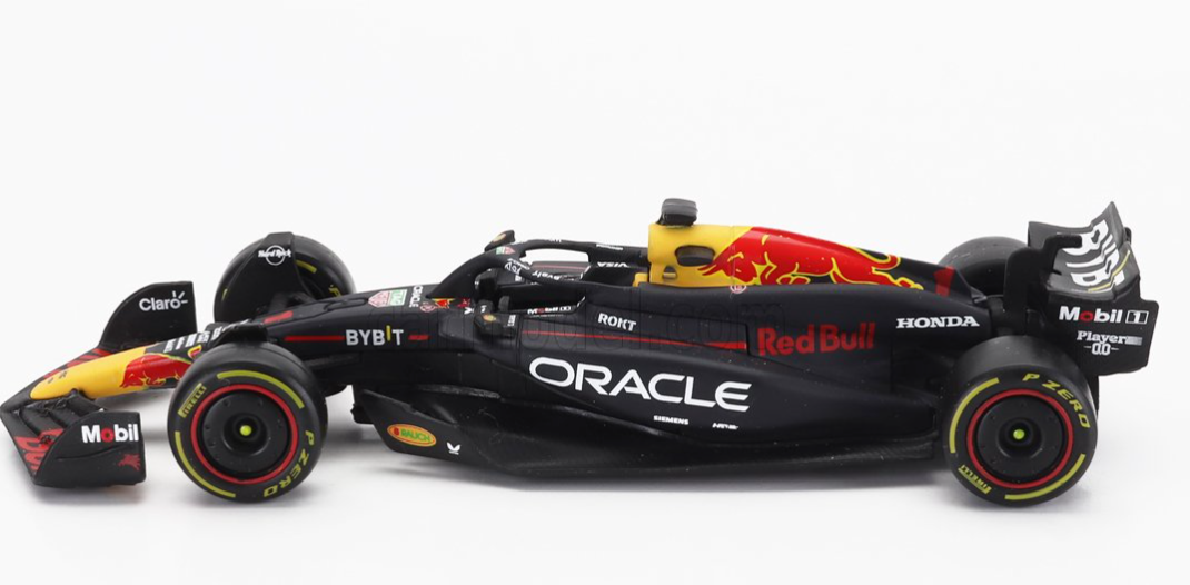 Max Verstappen RB20 2024 1/43 w protector